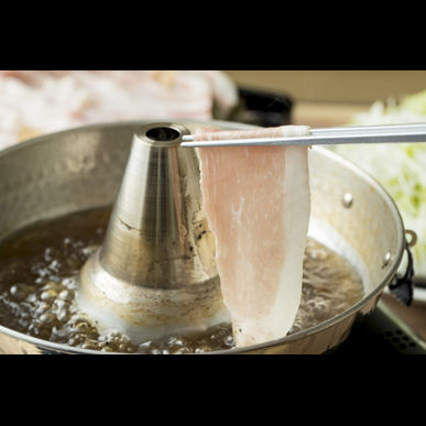 しゃぶしゃぶやすき焼き用の豚肉を通販でお取り寄せするなら唐津産和豚もちぶたの専門店「れんが亭」へ